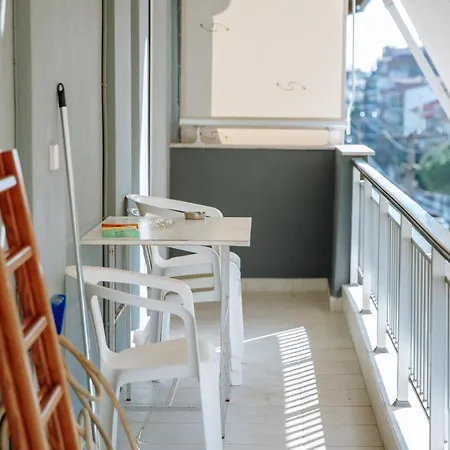Friendly Flat 5 Apartment *