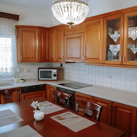 Friendly Flat 5 * Edessa