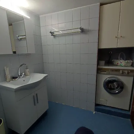 Friendly Flat 5 Apartment